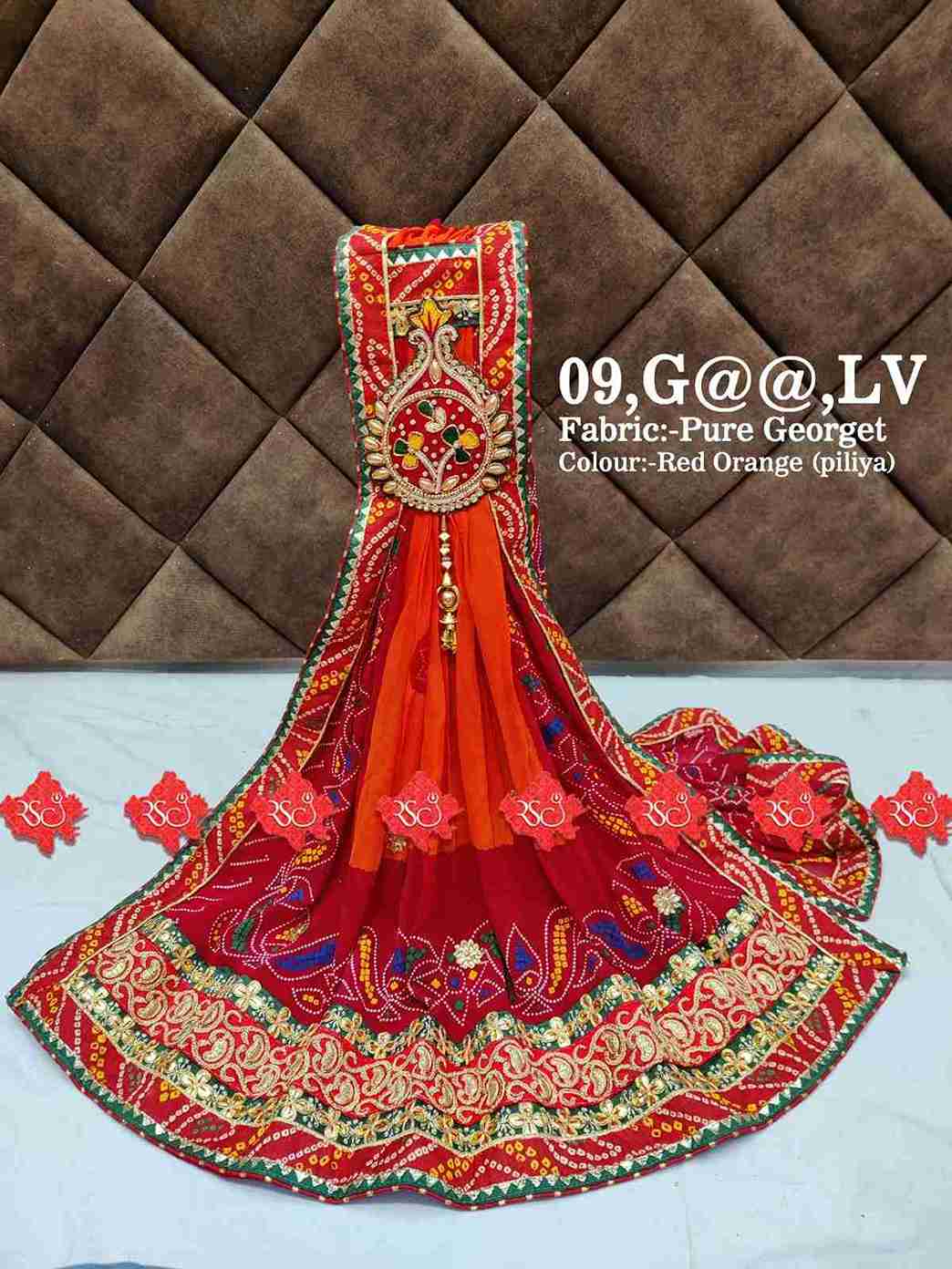 Marwari odhna with beautiful laces