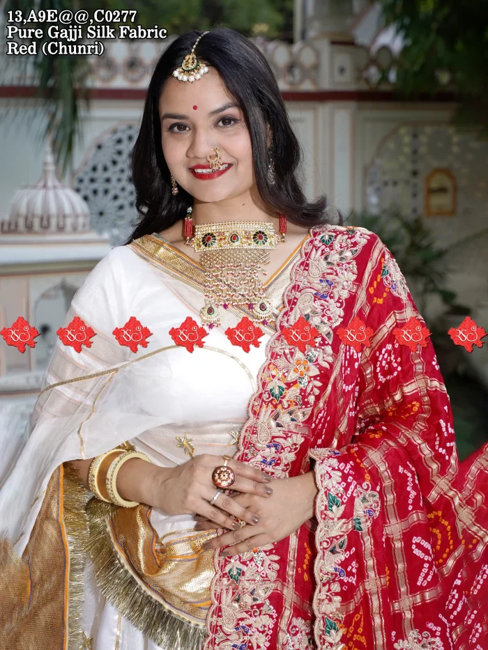 Ranisatiya Latest Heavy parrot Gajji Silk AaraTari Odhna : No. 1 Choice Of Marwari